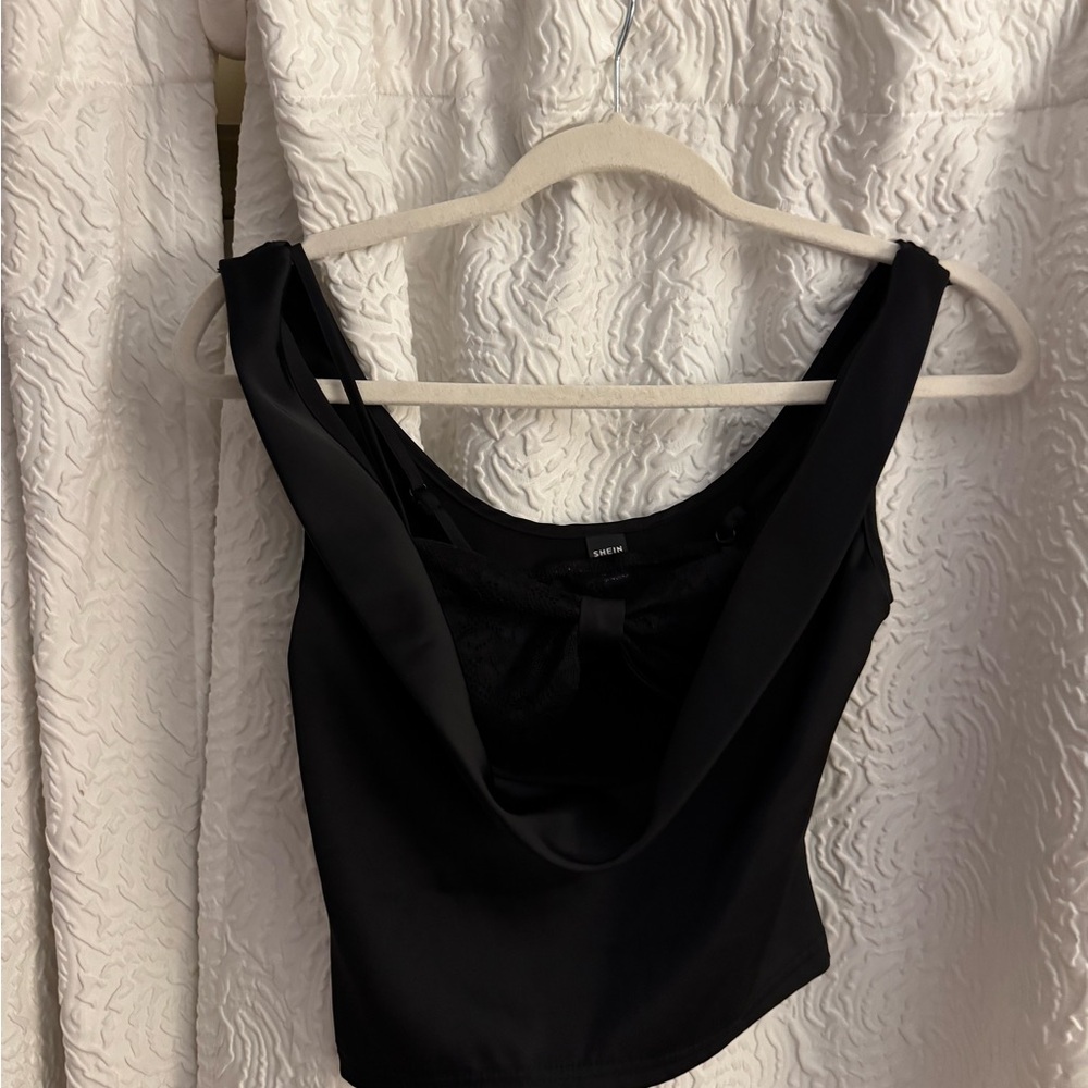 SHEIN Black Crop Top